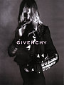 Givenchy F/W 07.08
M: Lara Stone
Ph: Inez & Vinoodh